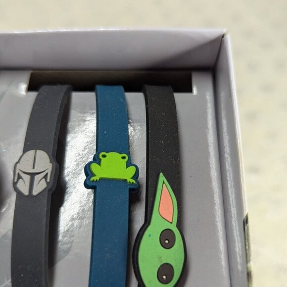 Star Wars Watch Set for Boys The Mandalorian Baby Yoda Digital Kids GREAT GIFT - Picture 6 of 7